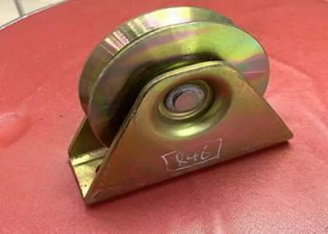 Rueda trapezoidal de un eje, 70 mm, ref. SZQ00521