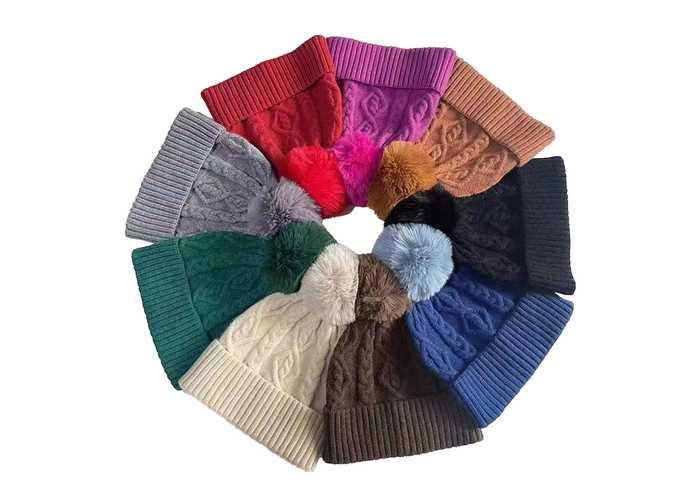 Gorro tejido, modelo 130404