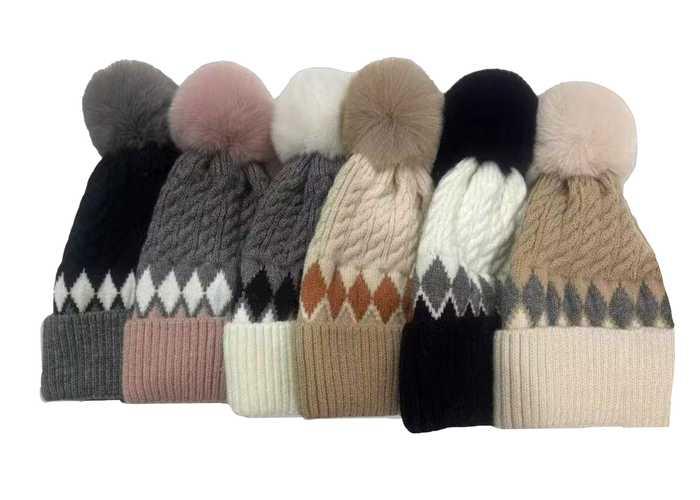 Gorro tejido, modelo 130417