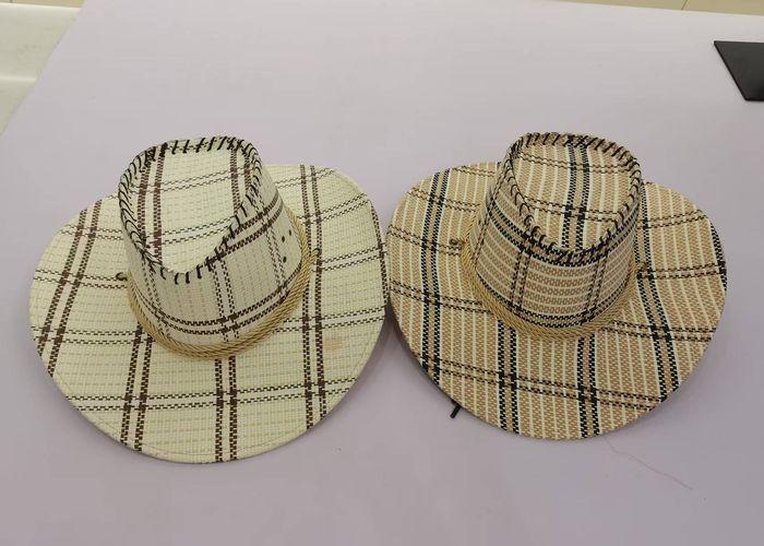 Sombrero de exterior con bordes grandes., modelo 143735
