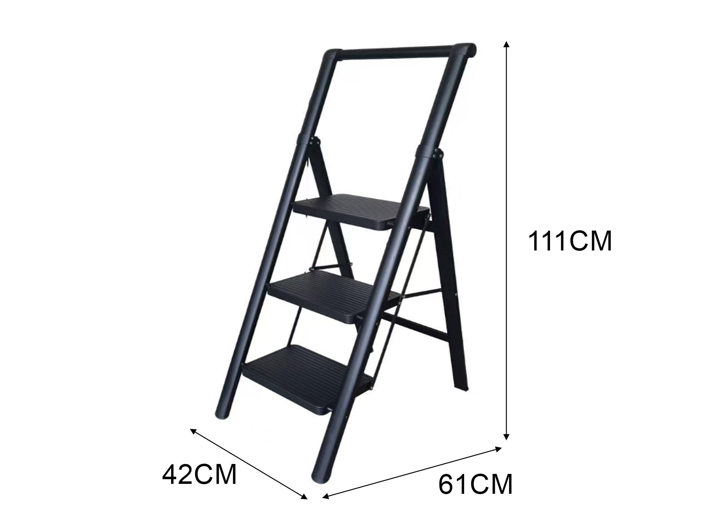 Escalera, 42 × 61 × 111 cm